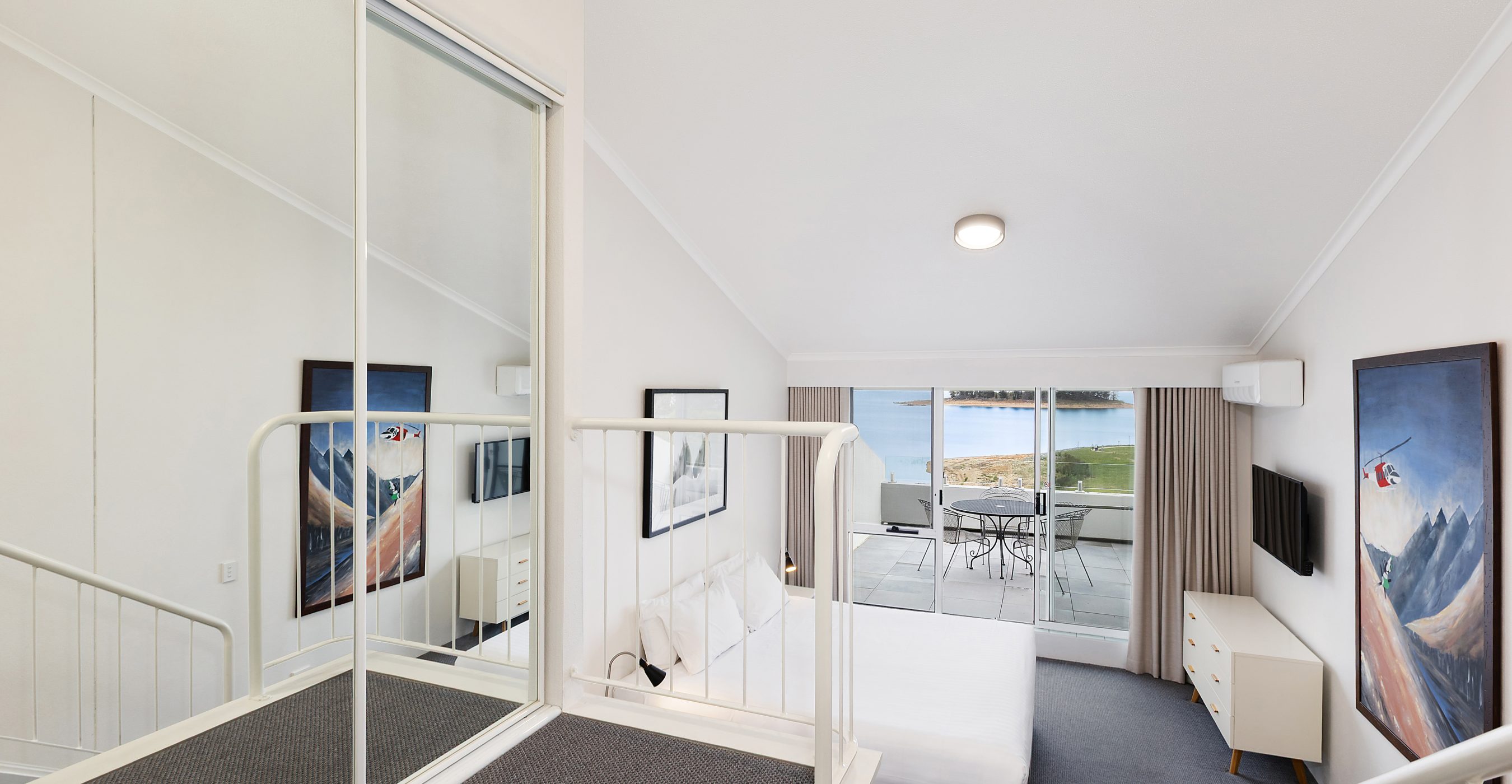 Two Bedroom Apartment - Image 10